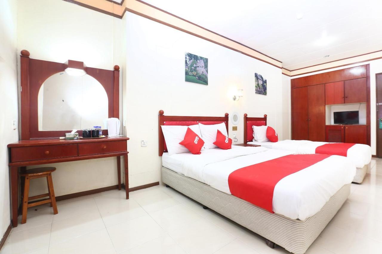 OYO 89489 Al Ansar Hotel Kota Bharu Exteriör bild