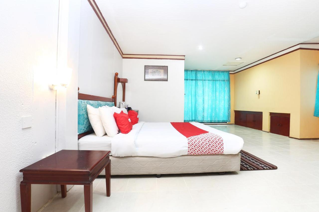 OYO 89489 Al Ansar Hotel Kota Bharu Exteriör bild
