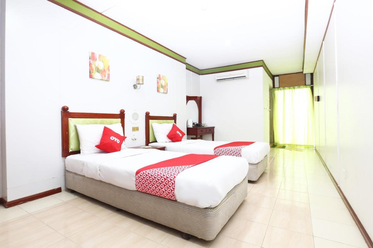 OYO 89489 Al Ansar Hotel Kota Bharu Exteriör bild