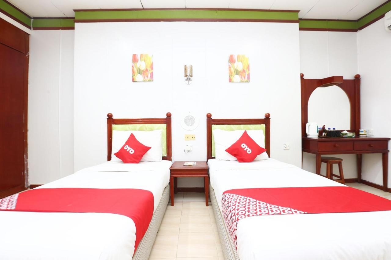OYO 89489 Al Ansar Hotel Kota Bharu Exteriör bild