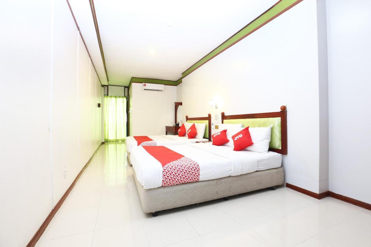 OYO 89489 Al Ansar Hotel Kota Bharu Exteriör bild